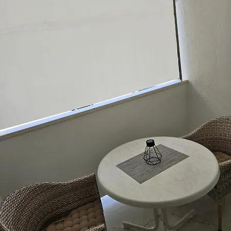 Apartment Frane