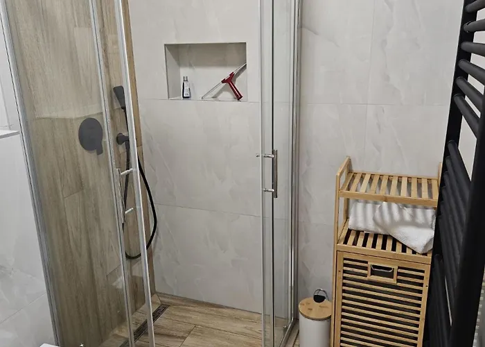 Frane Διαμέρισμα *